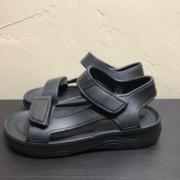 Zara Other - Zara kids black water sandal Rubber EU 28 US sz 10